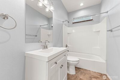 111 1st E , South Bend, WA 99586 - Photo 22