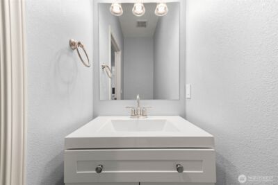 111 1st E , South Bend, WA 99586 - Photo 9