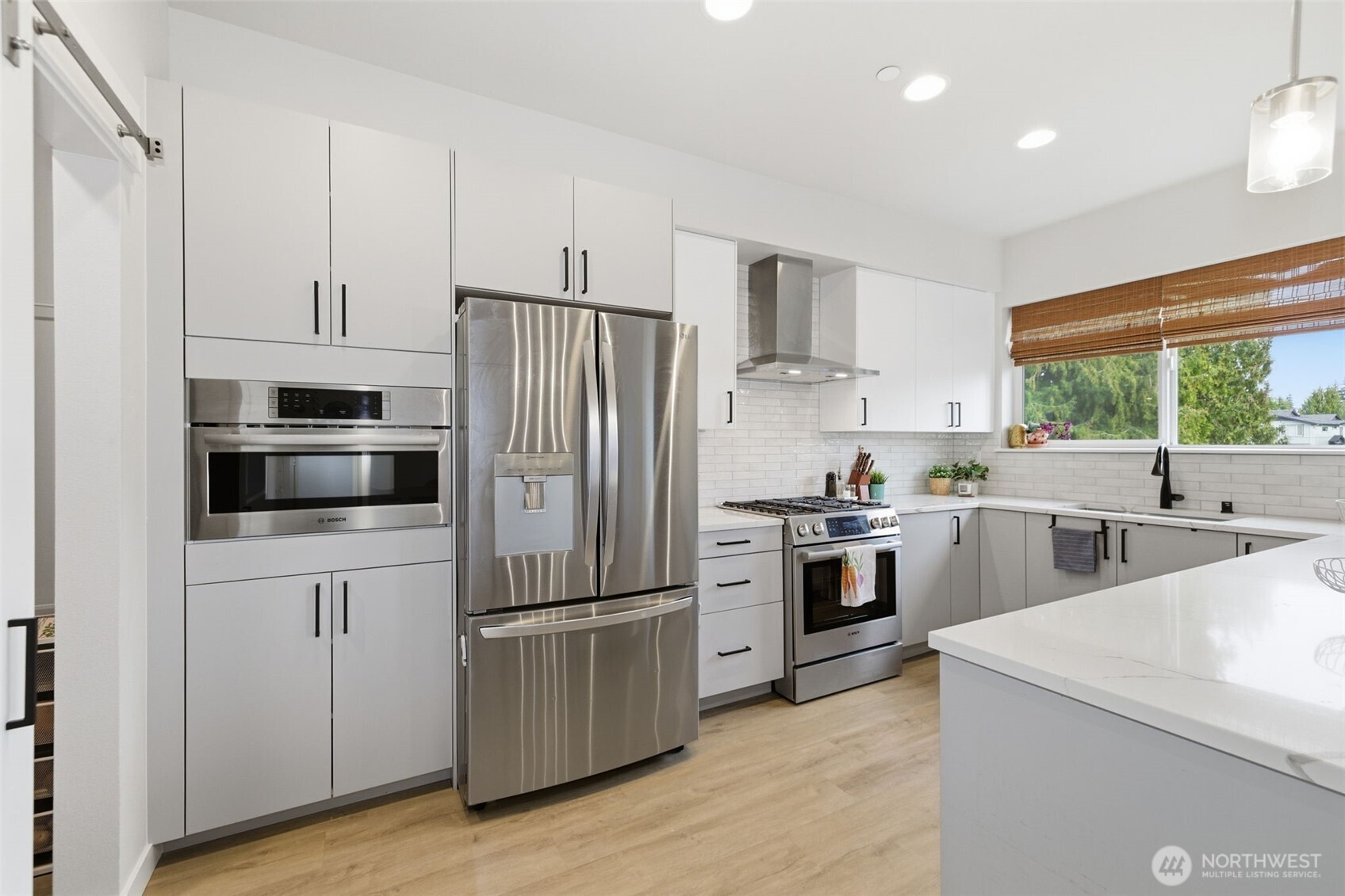 806 164th Street SW #B3, Lynnwood, WA 98037