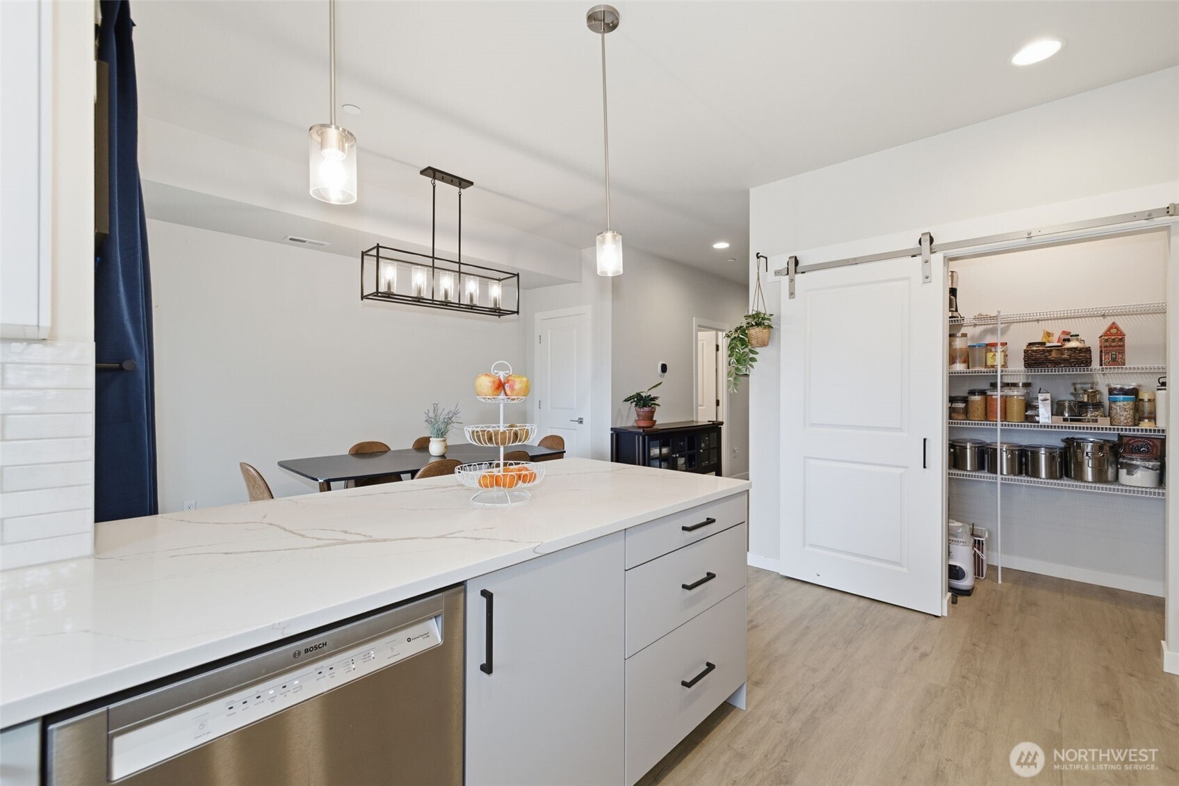 806 164th Street SW #B3, Lynnwood, WA 98037