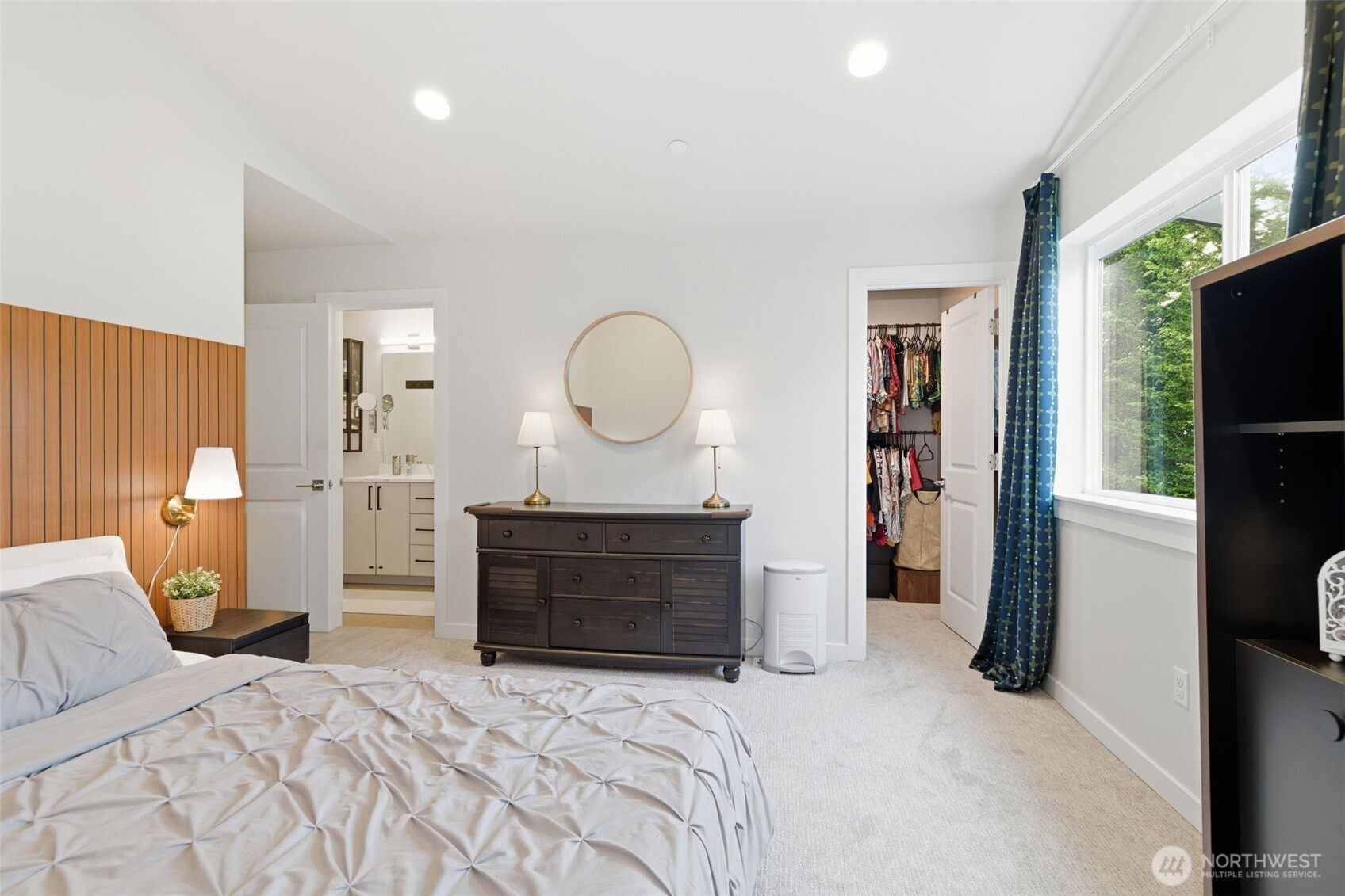 806 164th Street SW #B3, Lynnwood, WA 98037