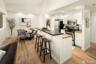 6527 200th Street SW #303, Lynnwood, WA 98036 - Photo 2