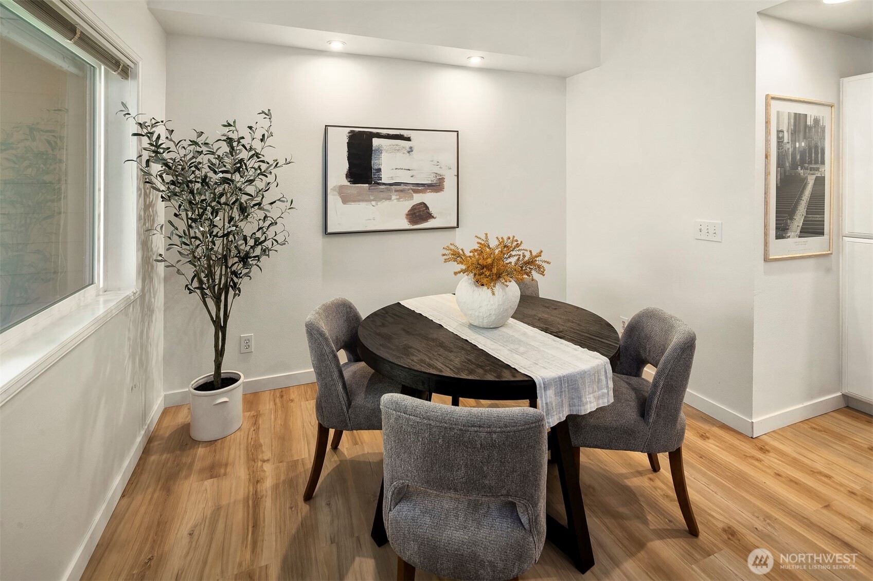 6527 200th Street SW #303, Lynnwood, WA 98036