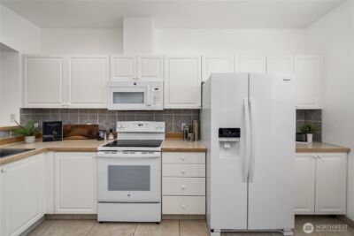 23220 61st Place S #17 3, Kent, WA 98032 - Photo 9