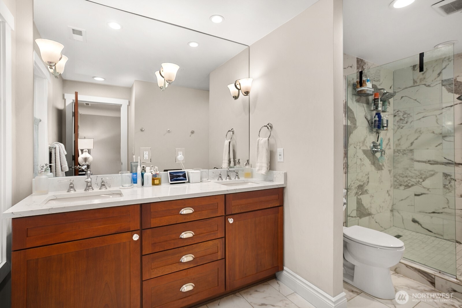 1626 25th Avenue , Seattle, WA 98122