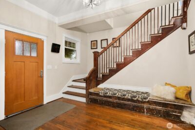 1626 25th Avenue , Seattle, WA 98122 - Photo 2