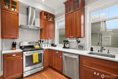 1626 25th Avenue , Seattle, WA 98122 - Photo 7