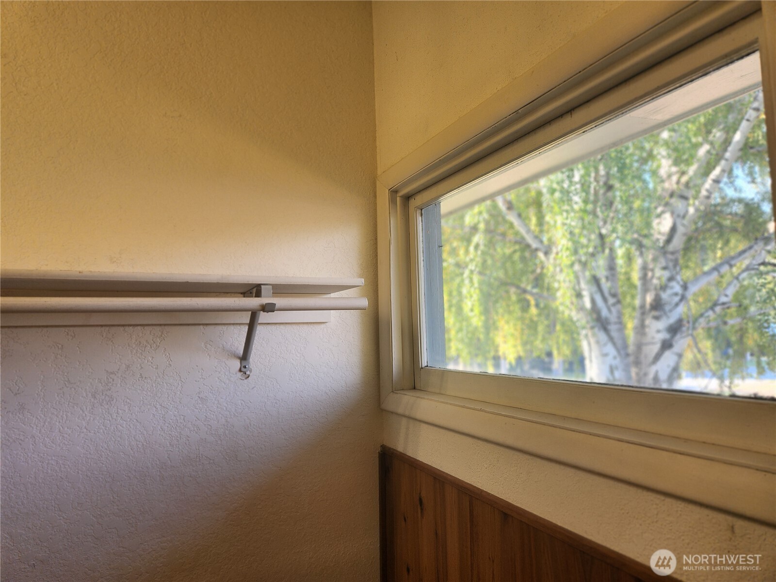 615 5th Street , Oroville, WA 98844