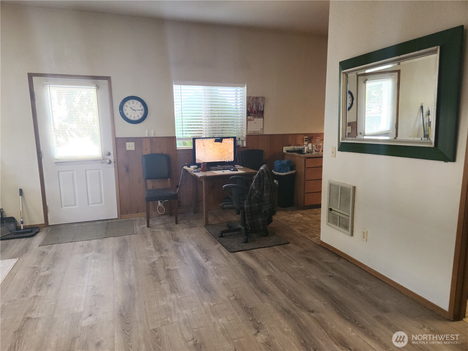 615 5th Street , Oroville, WA 98844