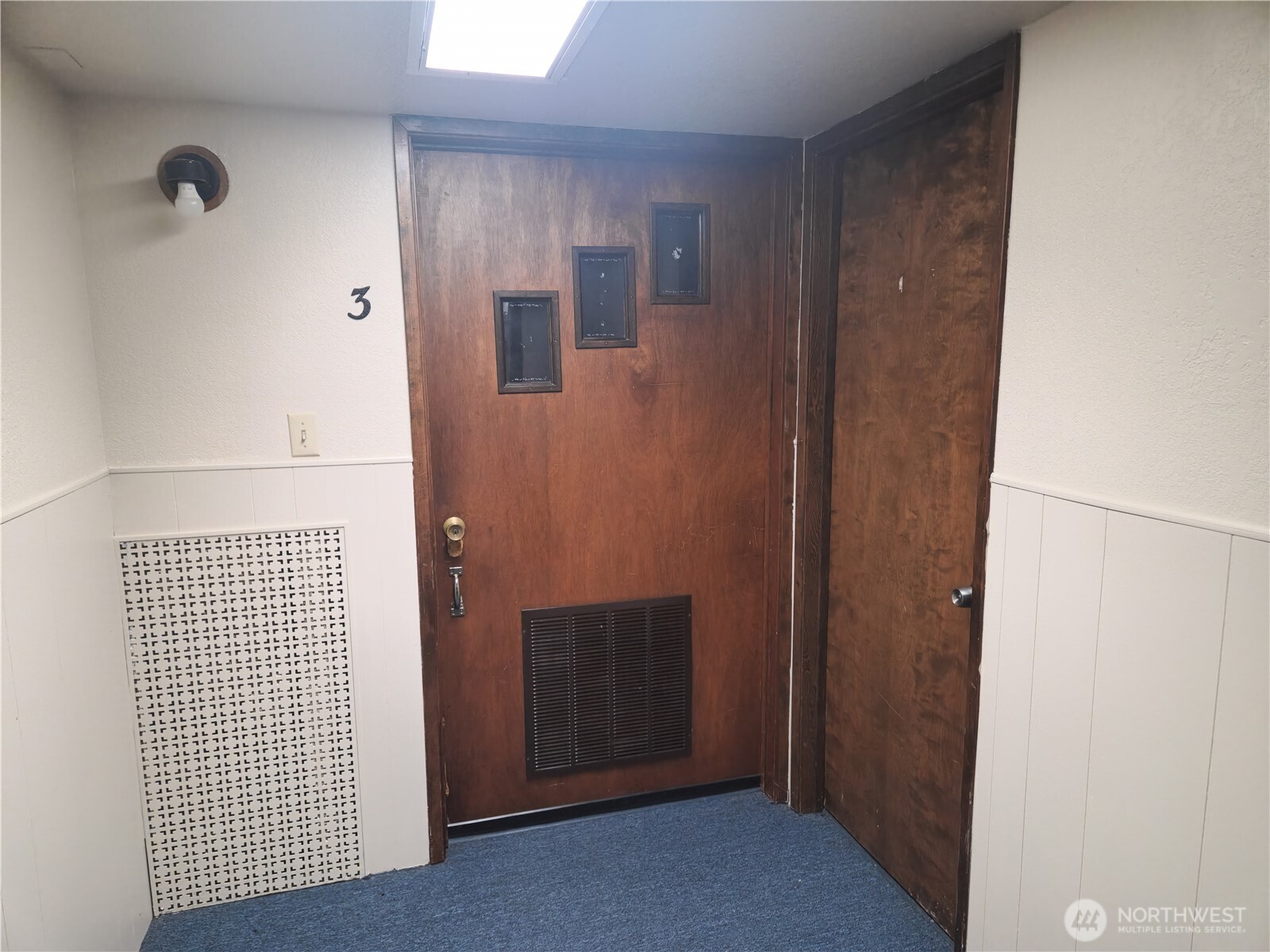 615 5th Street , Oroville, WA 98844