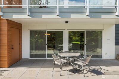 2501 Canterbury Ln E #106, Seattle, WA 98112-3820 - Photo 14