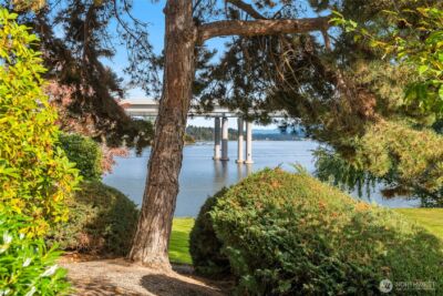 2501 Canterbury Ln E #106, Seattle, WA 98112-3820 - Photo 16