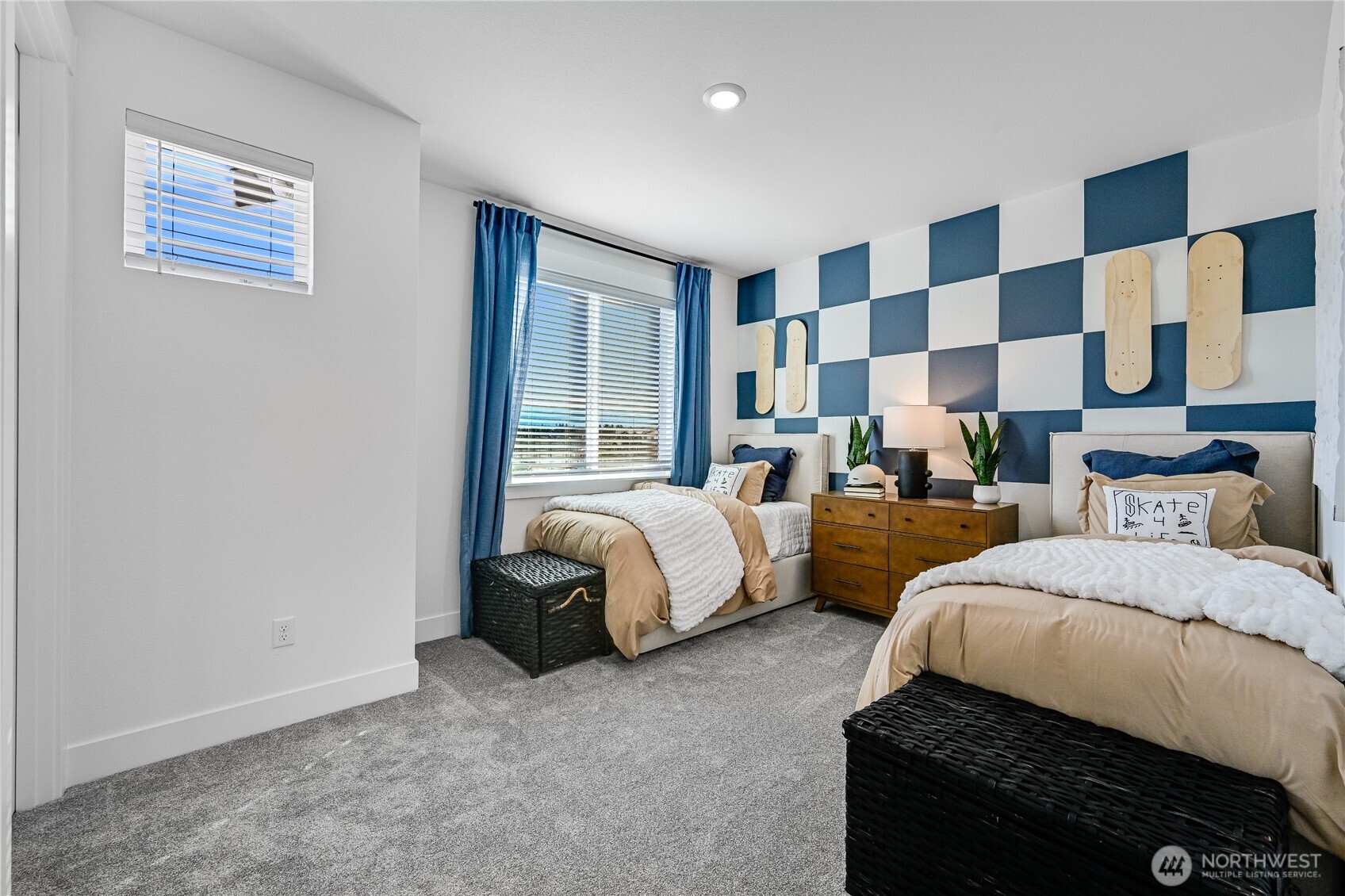 32133 Pacific Avenue SE, Black Diamond, WA 98010