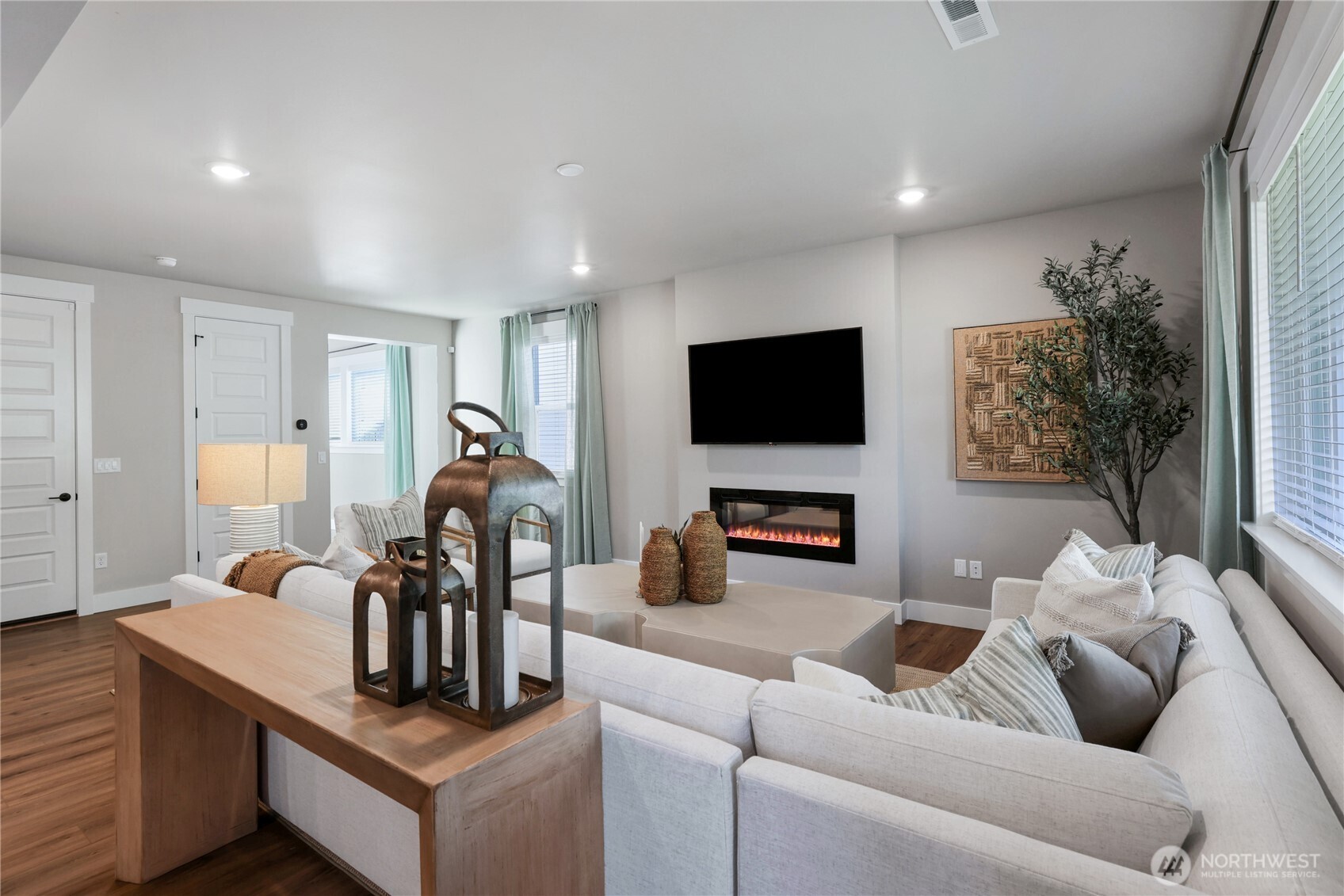 32149 Pacific Avenue SE, Black Diamond, WA 98010