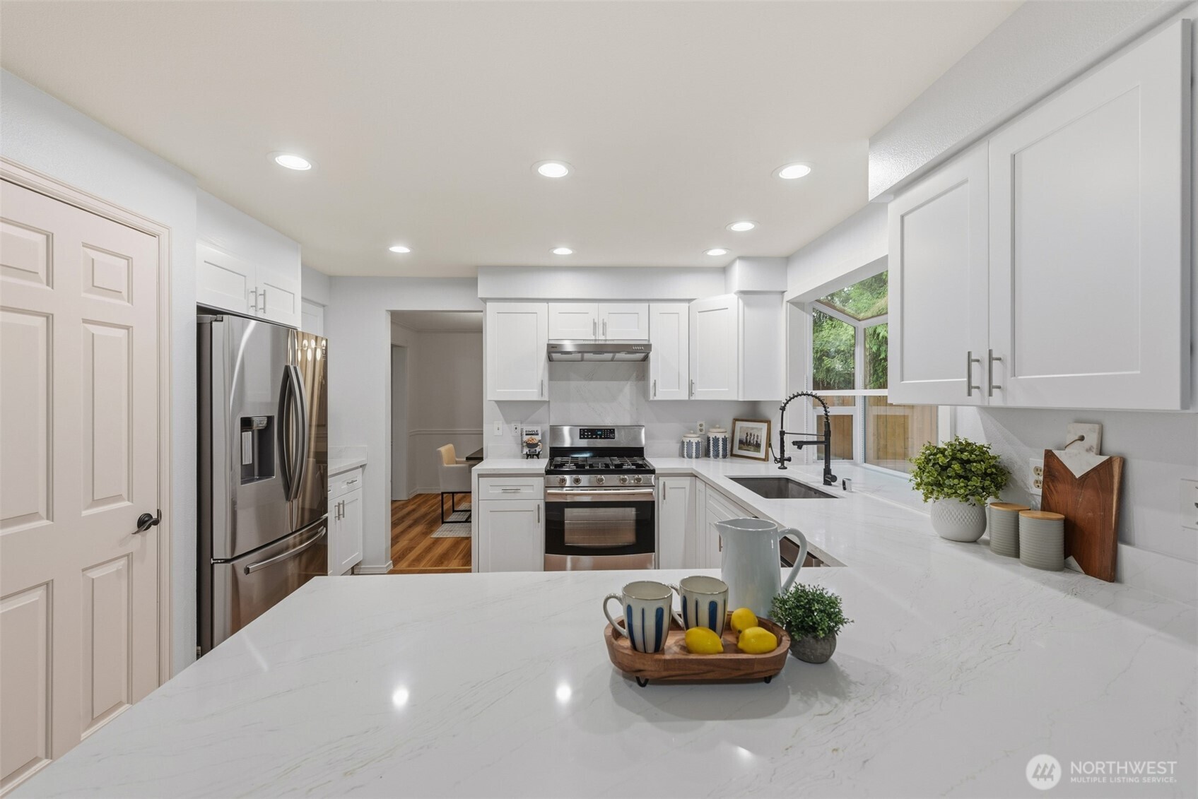 4055 238th Place SE, Sammamish, WA 98029