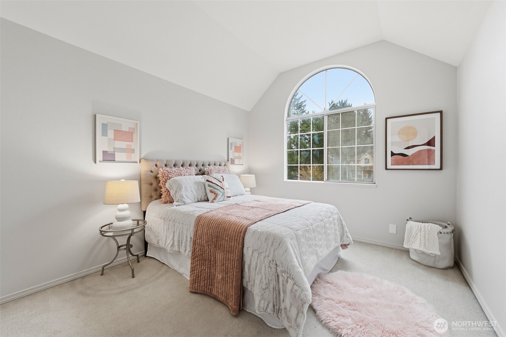 4055 238th Place SE, Sammamish, WA 98029