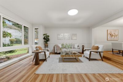 4055 238th Place SE, Sammamish, WA 98029 - Photo 2