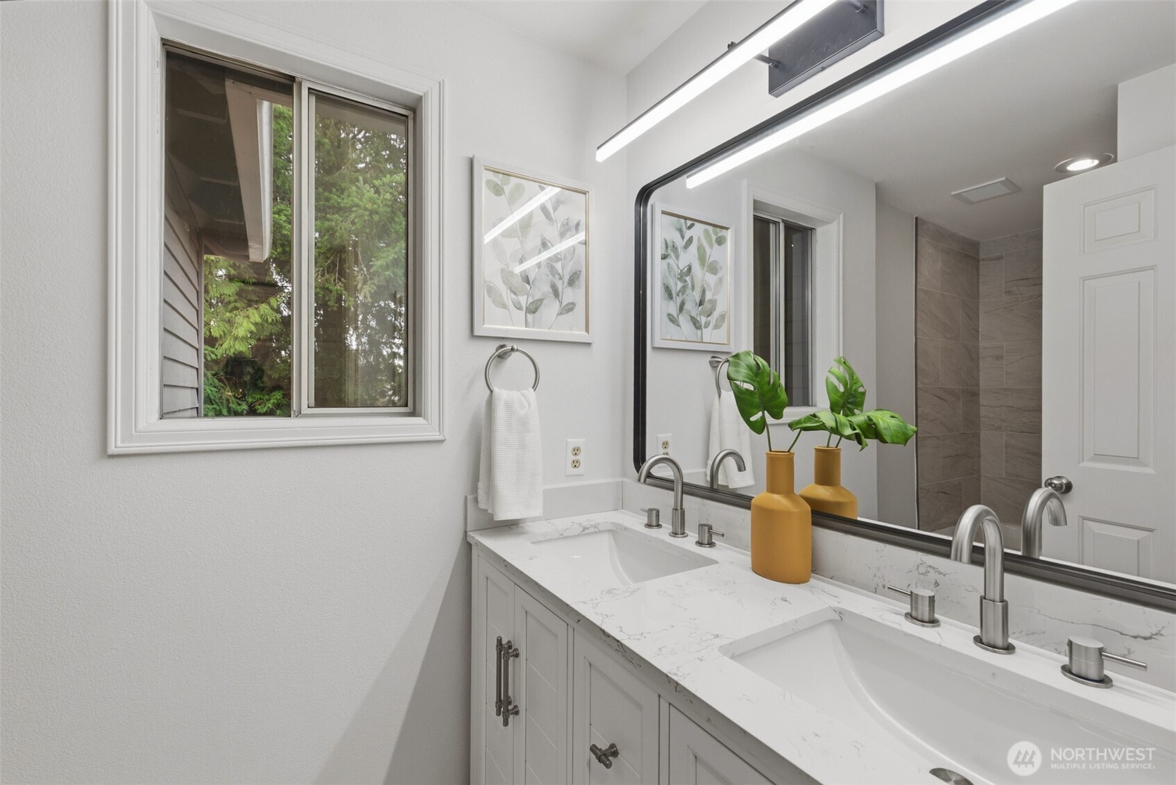 4055 238th Place SE, Sammamish, WA 98029