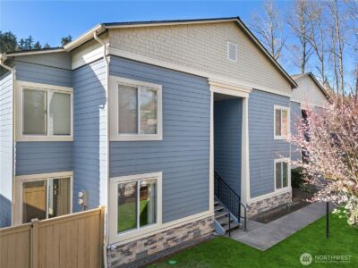 11905 93rd Avenue NE #A104, Kirkland, WA 98034