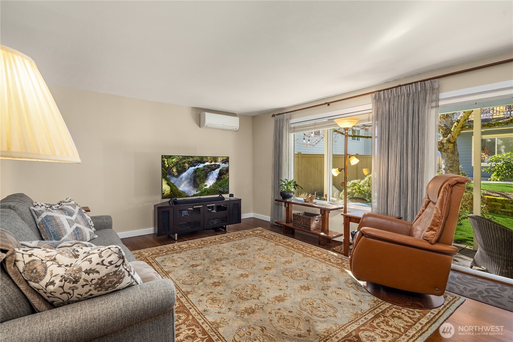 11905 93rd Avenue NE #A104, Kirkland, WA 98034