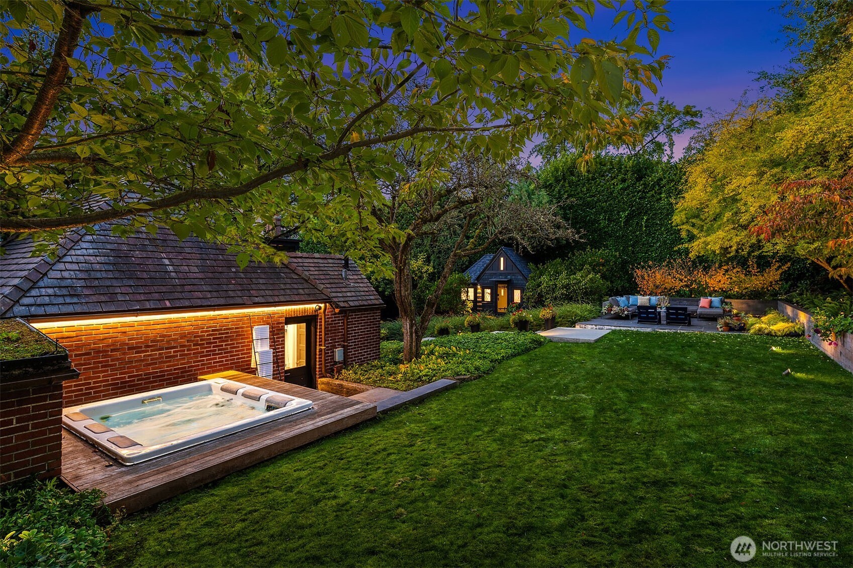 1626 Federal Avenue E, Seattle, WA 98102