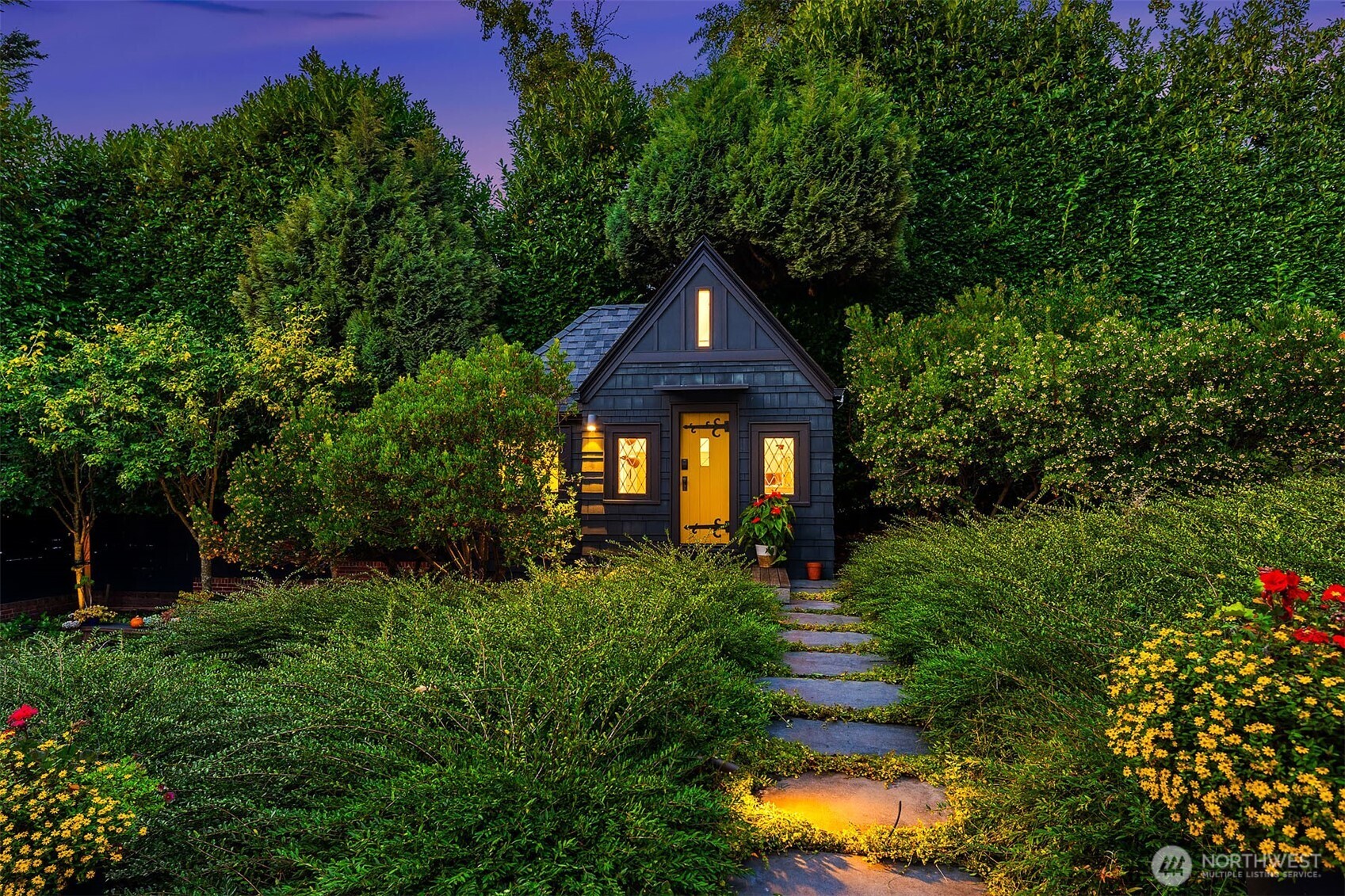 1626 Federal Avenue E, Seattle, WA 98102