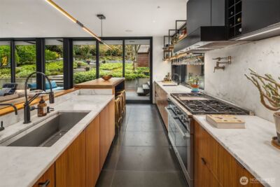 1626 Federal Avenue E, Seattle, WA 98102 - Photo 7