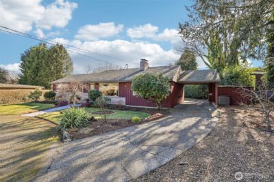 11537 Corliss Avenue N, Seattle, WA 98133-8534 - Photo 35