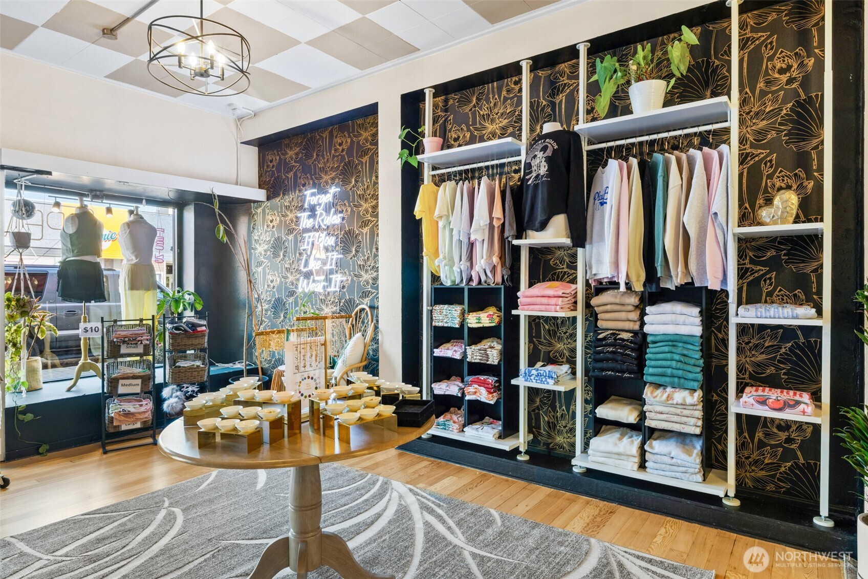 126 W First Street , Port Angeles, WA 98362