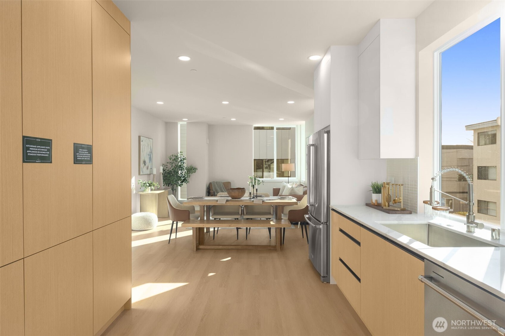 1014 B NE 70th Street , Seattle, WA 98115