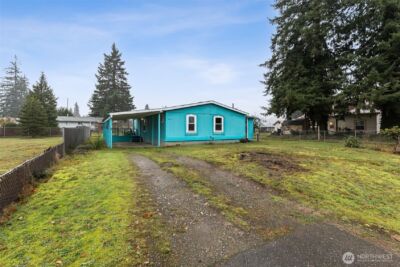1612 W Young Street , Elma, WA 98541
