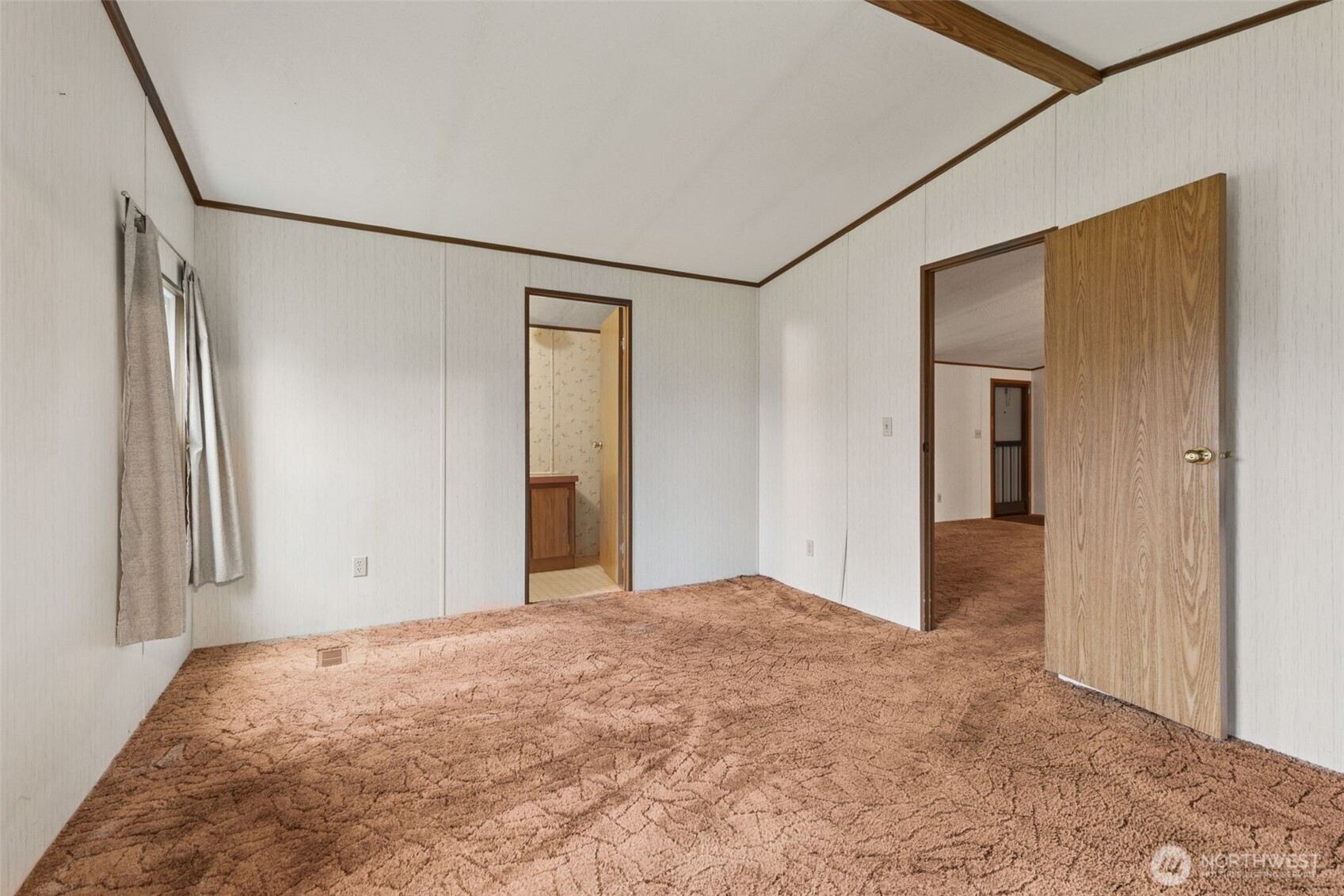 1612 W Young Street , Elma, WA 98541