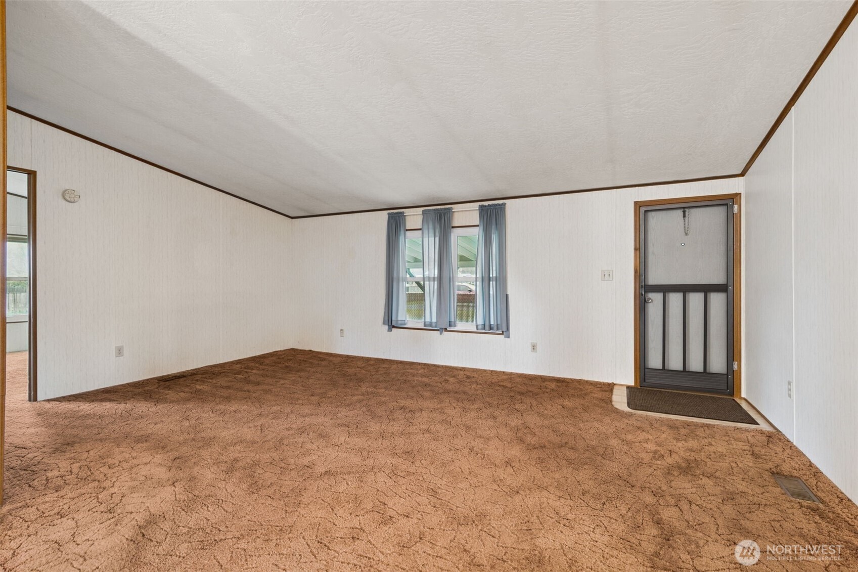 1612 W Young Street , Elma, WA 98541