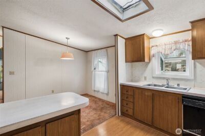 1612 W Young Street , Elma, WA 98541 - Photo 9