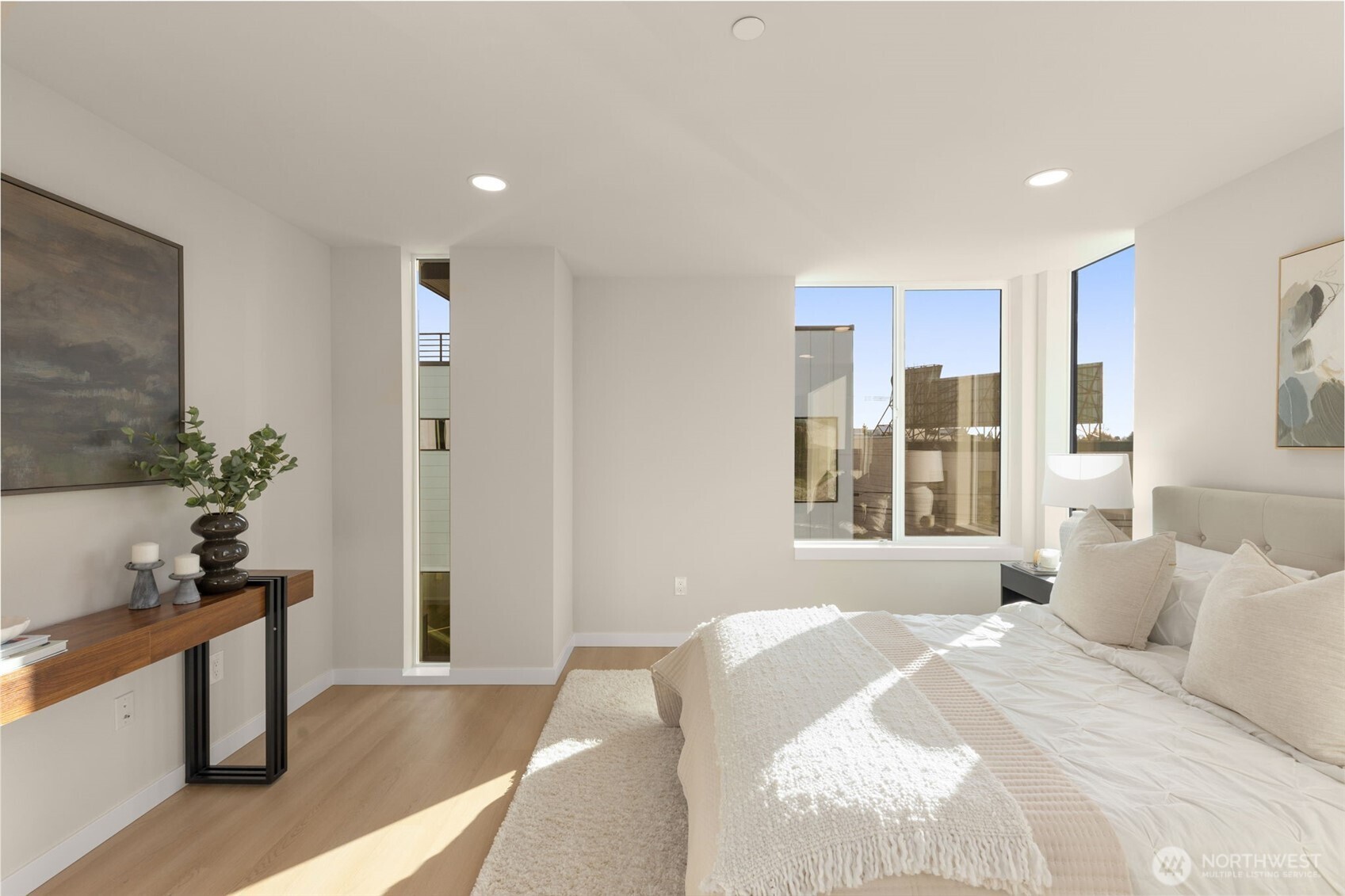 1014 A NE 70th Street , Seattle, WA 98115