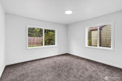 12034 68th Avenue S, Seattle, WA 98178 - Photo 12