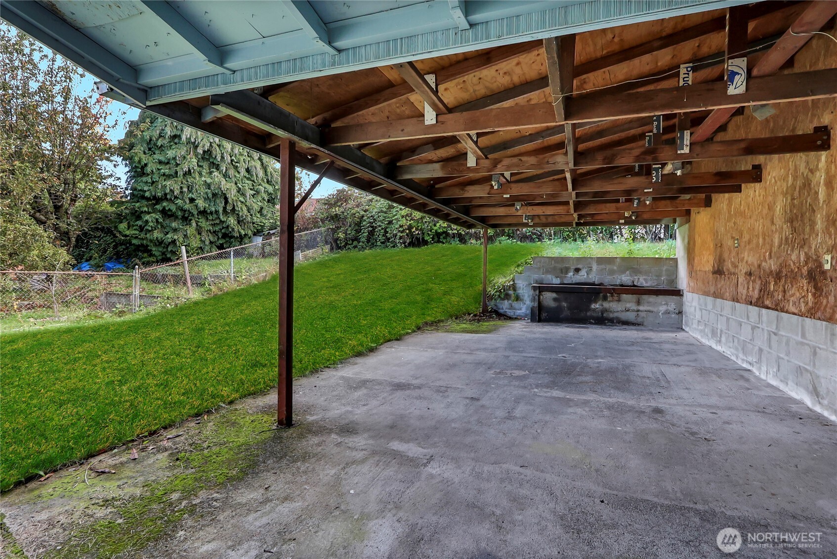 12034 68th Avenue S, Seattle, WA 98178