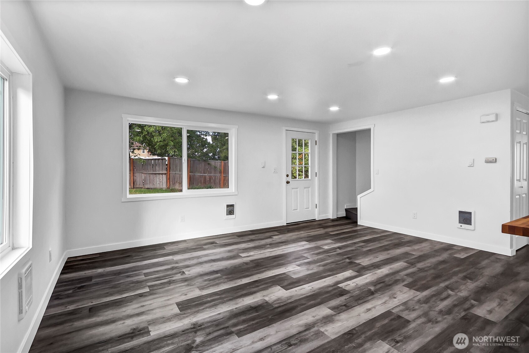 12034 68th Avenue S, Seattle, WA 98178