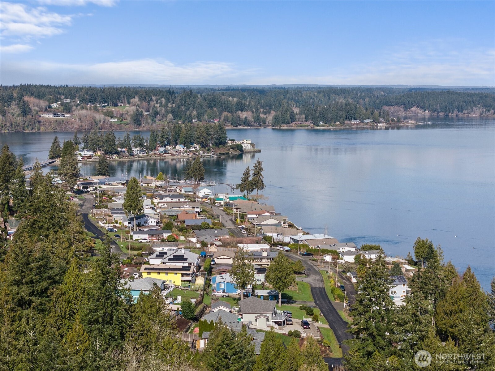 9821 Mariner Drive NW, Olympia, WA 98502