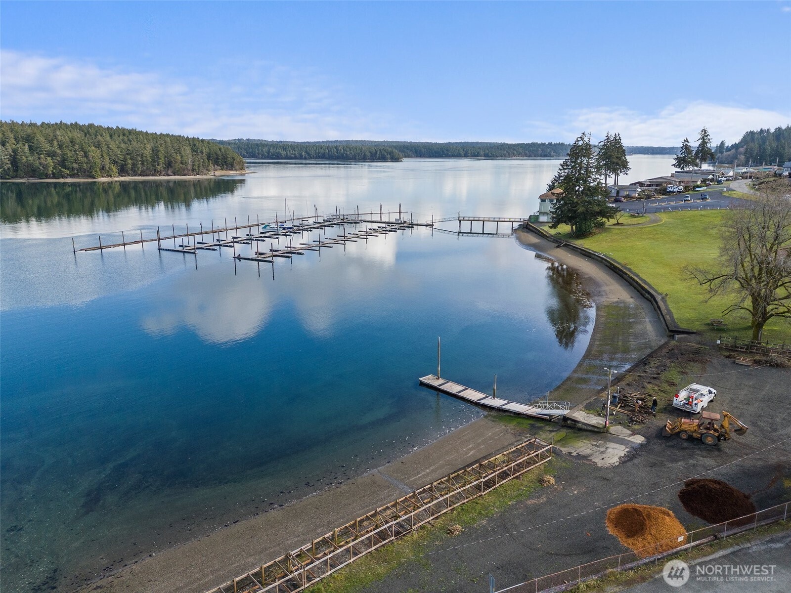 9821 Mariner Drive NW, Olympia, WA 98502