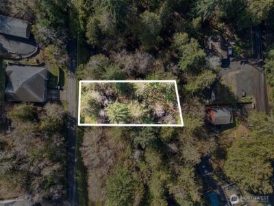 9821 Mariner Drive NW, Olympia, WA 98502 - Photo 3