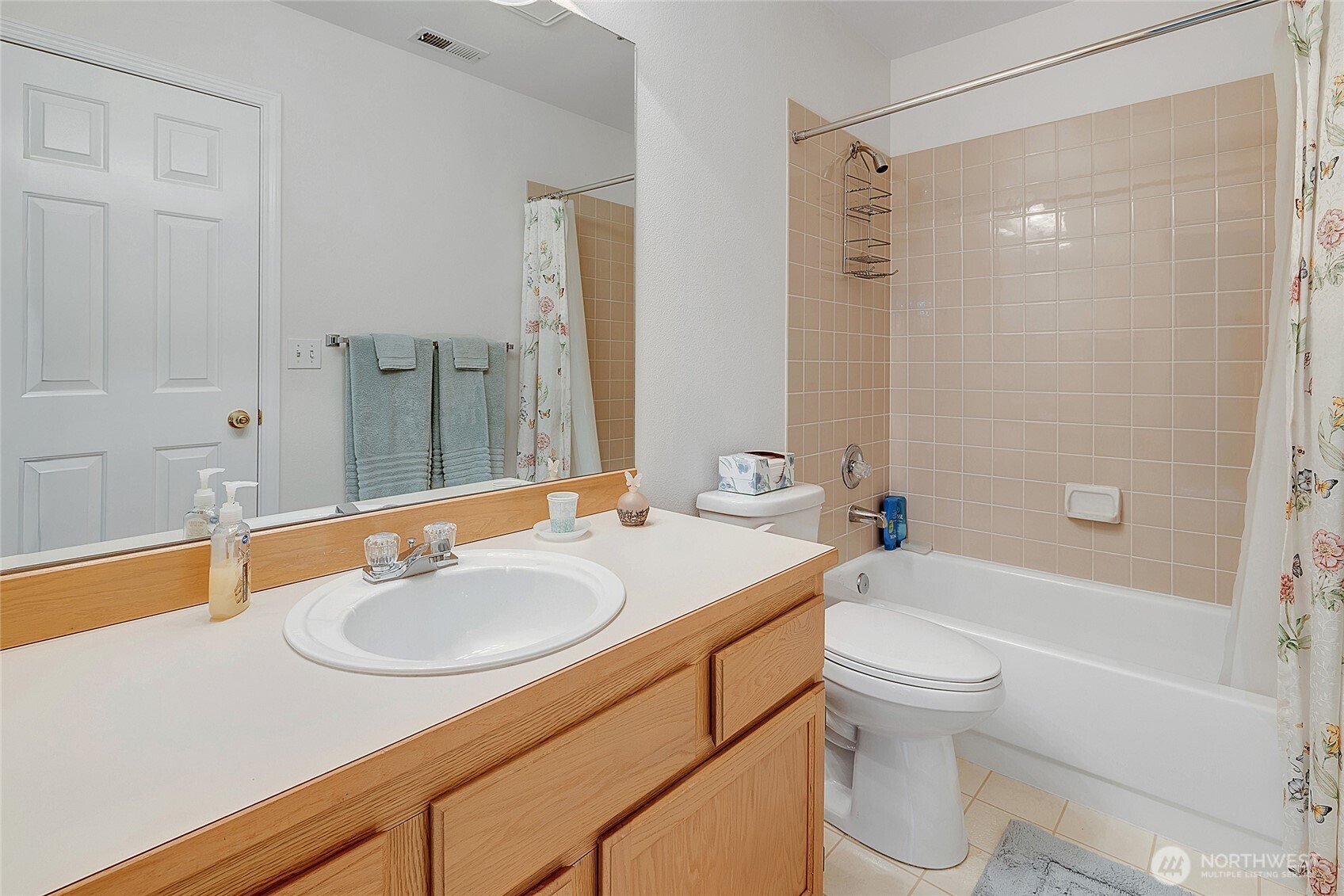 15929 67th Lane NE #3, Kenmore, WA 98028