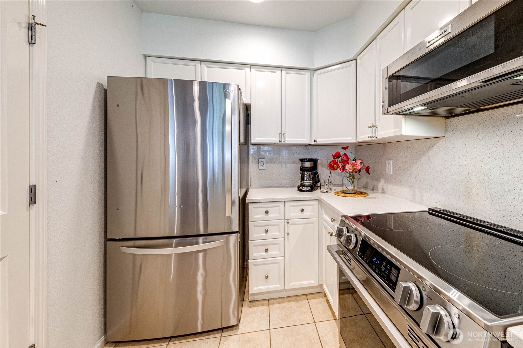 2220 132nd Avenue SE #A113, Bellevue, WA 98005-3977