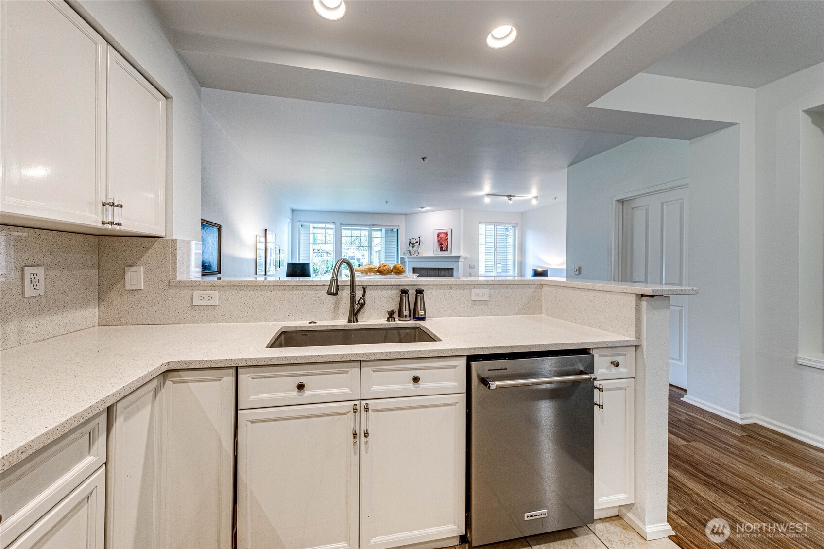 2220 132nd Avenue SE #A113, Bellevue, WA 98005-3977