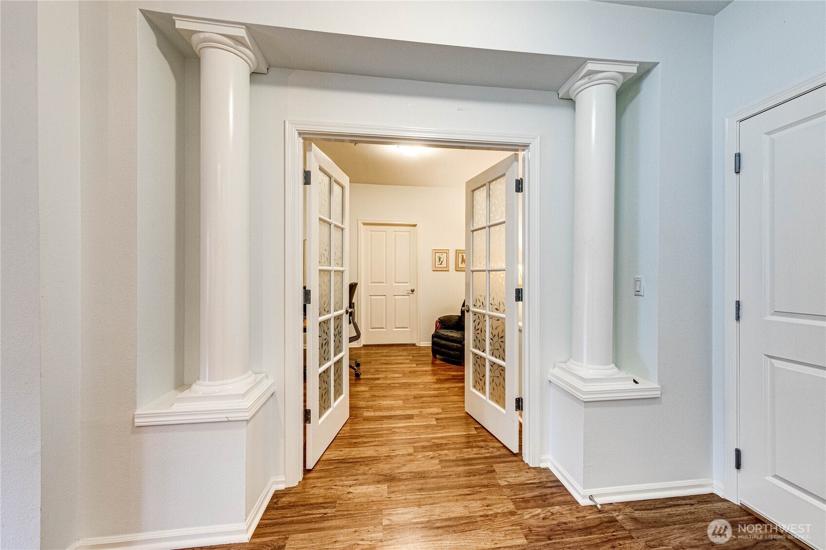 2220 132nd Avenue SE #A113, Bellevue, WA 98005-3977