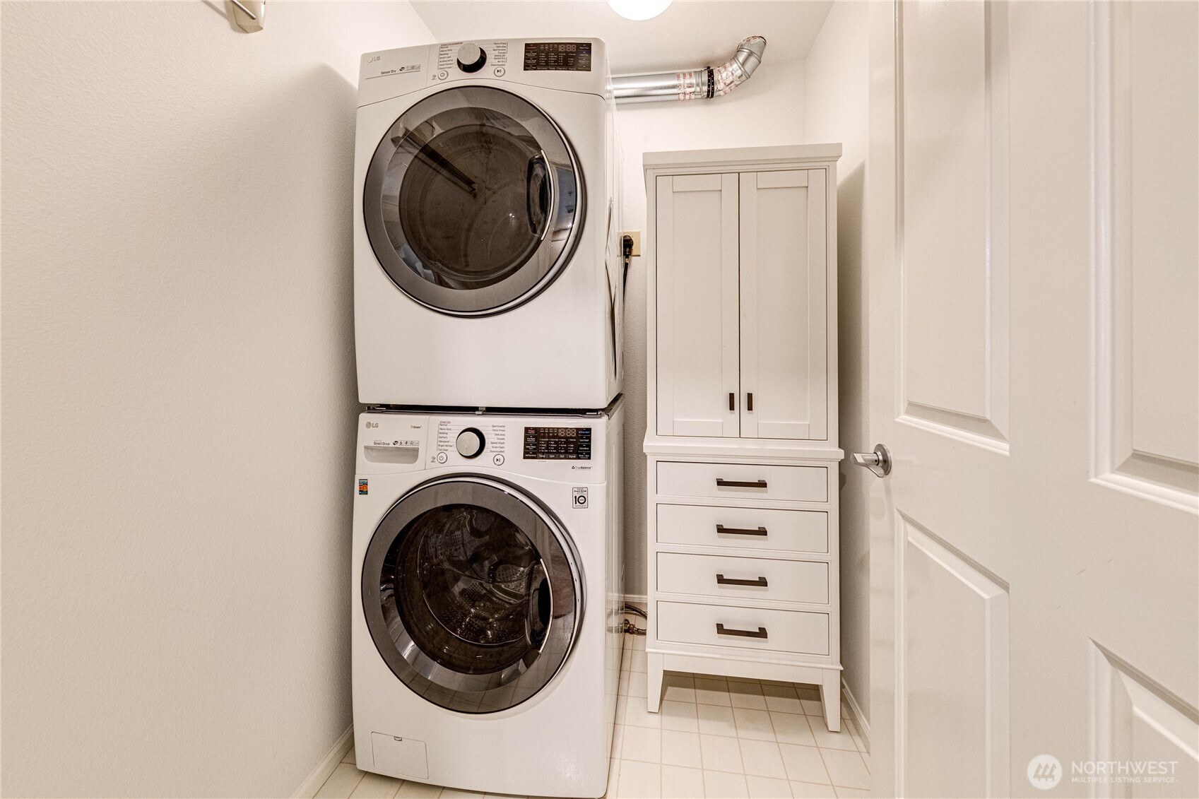 2220 132nd Avenue SE #A113, Bellevue, WA 98005-3977