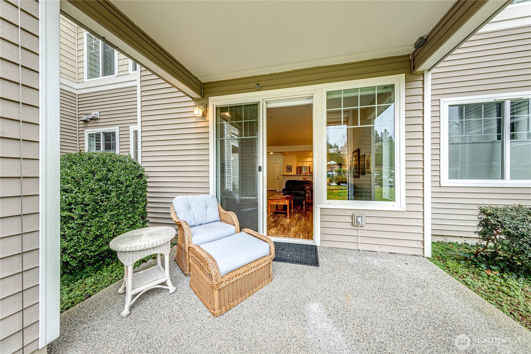 2220 132nd Avenue SE #A113, Bellevue, WA 98005-3977