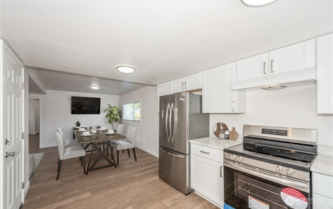 18501 52nd Avenue W #31, Lynnwood, WA 98037