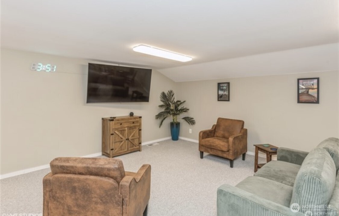 18501 52nd Avenue W #76, Lynnwood, WA 98037