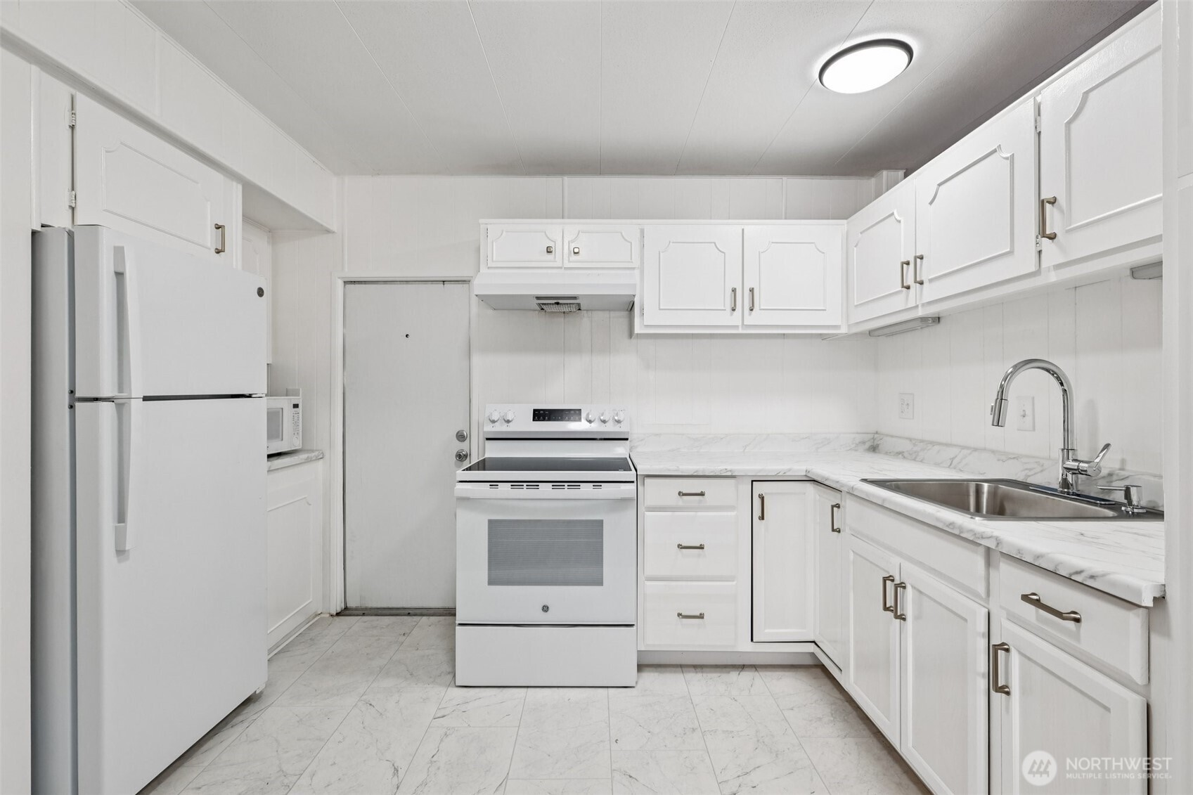 18501 52nd Avenue W #76, Lynnwood, WA 98037